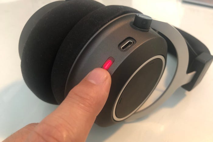 how do you put brookstone headphones in pairing mode
